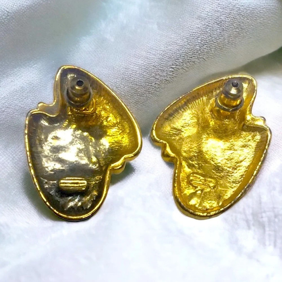 Vintage Gold Tone Red Enamel Pierced Earrings - Picture 3 of 3